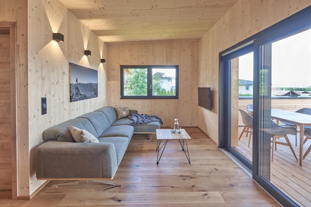 Black Forest Lodges - Gehobene Ferienwohnungen Mit Privatsaunas Tulfes Exterior photo